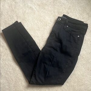 Black Skinny Jeans